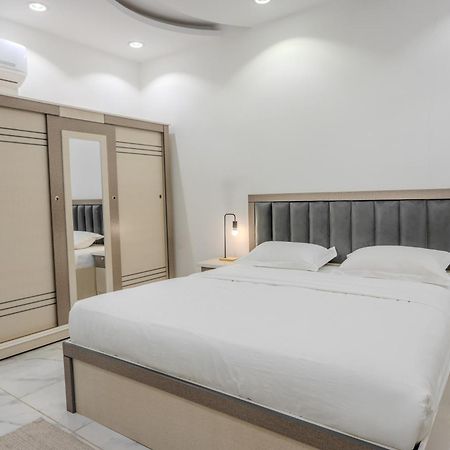 Luxurious Family 3 Bedroom Apartments 10 Mins Drive To Al-Masjid Nabawi - Nozol Noor 1 Medina Exterior foto
