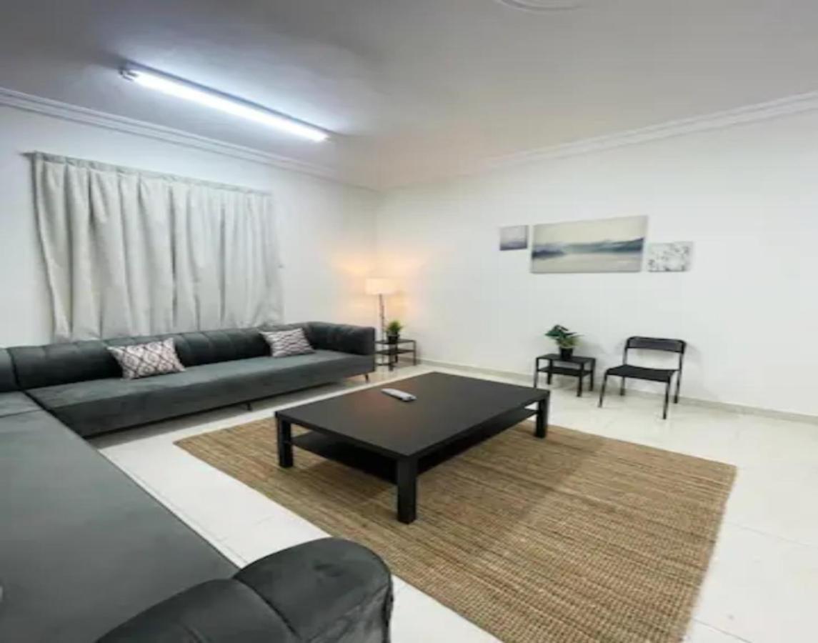 Luxurious Family 3 Bedroom Apartments 10 Mins Drive To Al-Masjid Nabawi - Nozol Noor 1 Medina Exterior foto