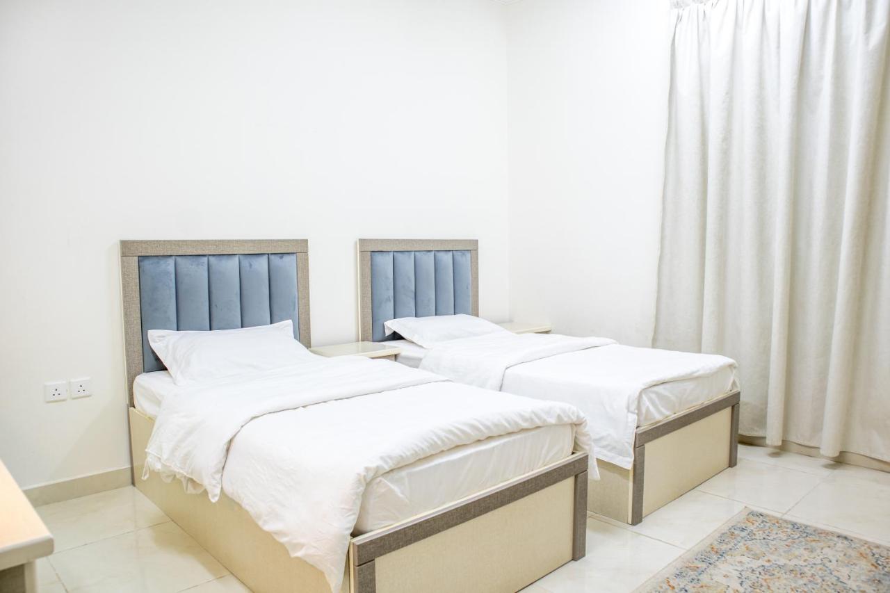 Luxurious Family 3 Bedroom Apartments 10 Mins Drive To Al-Masjid Nabawi - Nozol Noor 1 Medina Exterior foto